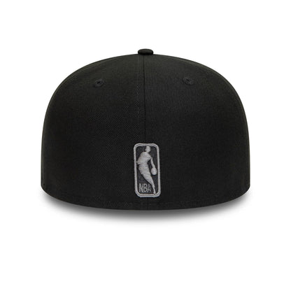 This is a Chicago Bulls NBA Black 59FIFTY Fitted Cap 3