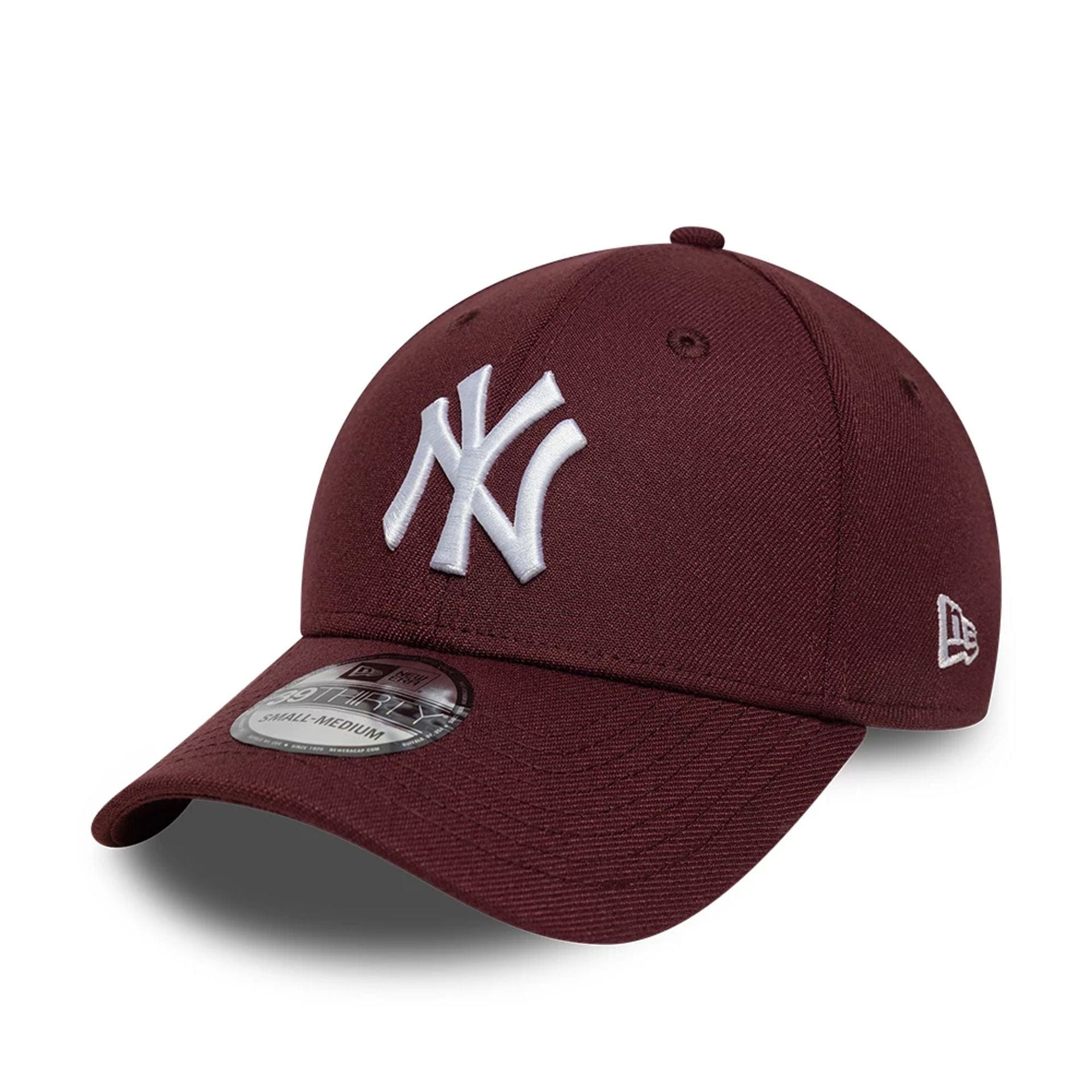 This is a New York Yankees MLB Dark Purple 39THIRTY Stretch Fit Cap 1
