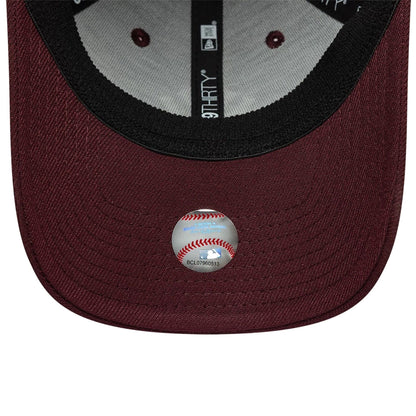 This is a New York Yankees MLB Dark Purple 39THIRTY Stretch Fit Cap 6