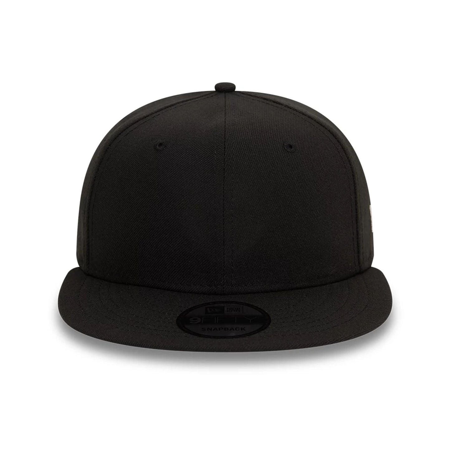 This is a New Era Essential Black 9FIFTY Snapback Cap 3