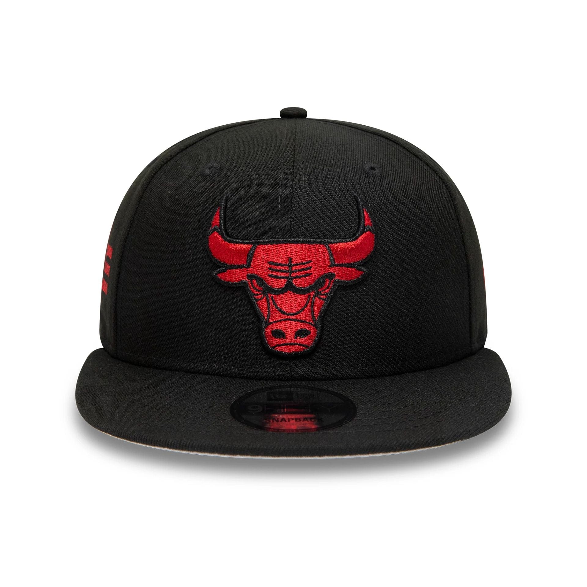 This is a Chicago Bulls NBA Over To The Bulls Black And Red 9FIFTY Snapback Adjustable Cap 4