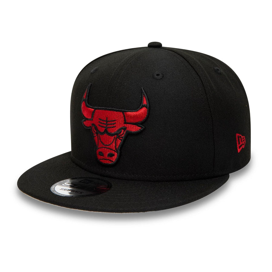 This is a Chicago Bulls NBA Over To The Bulls Black And Red 9FIFTY Snapback Adjustable Cap 3
