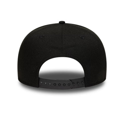 This is a New York Giants NFL Black 9FIFTY Snapback Adjustable Cap 5