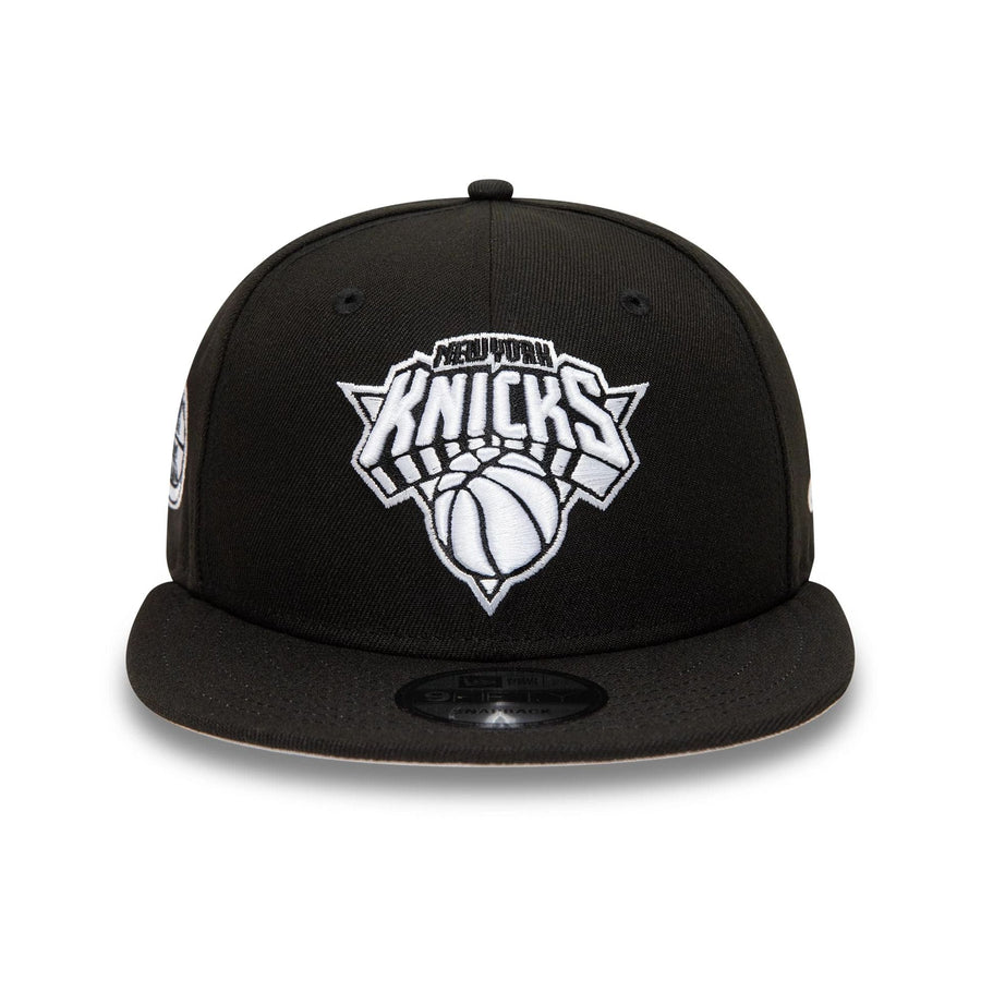Pictured is this New York Knicks NBA Black 9FIFTY Snapback Adjustable cap. 4