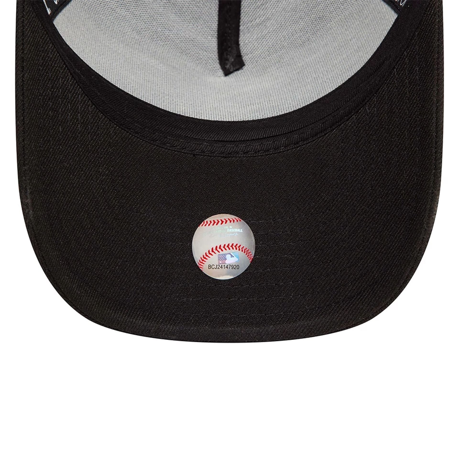 Pictured is this Chicago White Sox Black White Black 9FORTY A-Frame Cap 7