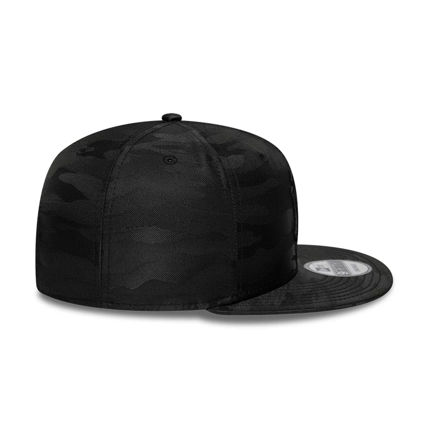 Pictured is this MLB Black On Black New York Yankees 9FIFTY Snapback cap in black. 5