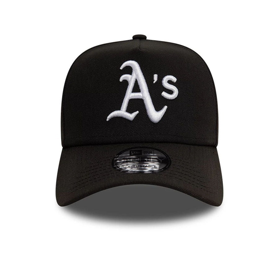 This is a Oakland Athletics Black White 9FORTY A-Frame Adjustable Cap 2
