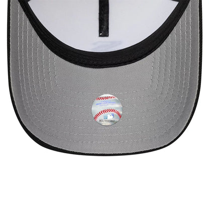 Pictured is this MLB Cooperstown Chicago White Sox 9FORTY A-Frame cap in white. 2