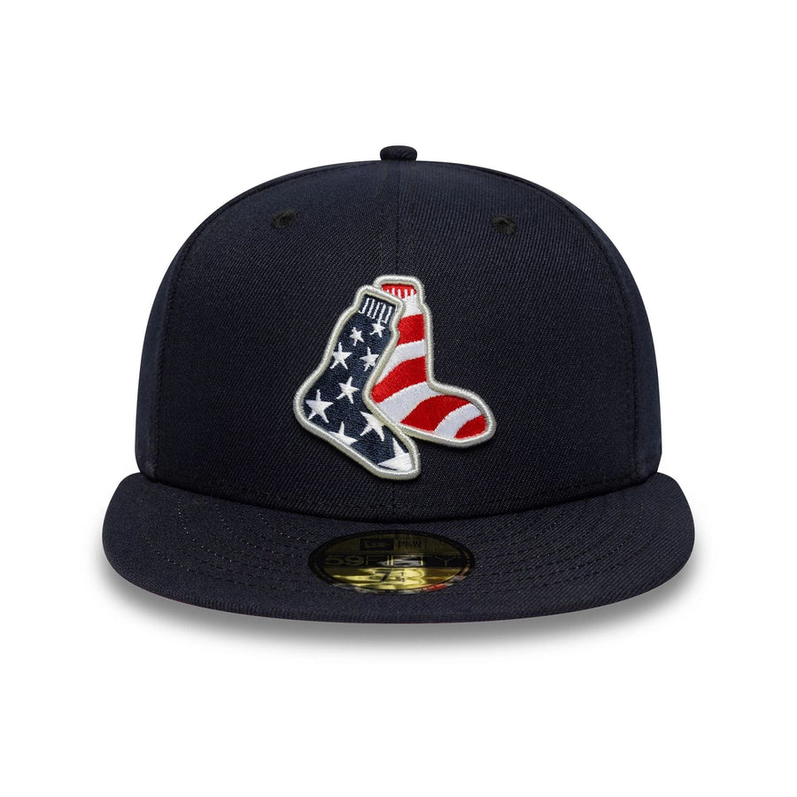 This is a Boston Red Sox Cooperstown Navy 59FIFTY Fitted Cap 3