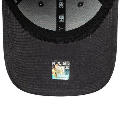 This is a Buffalo Bills NFL Grey 39THIRTY Stretch Fit Cap 7