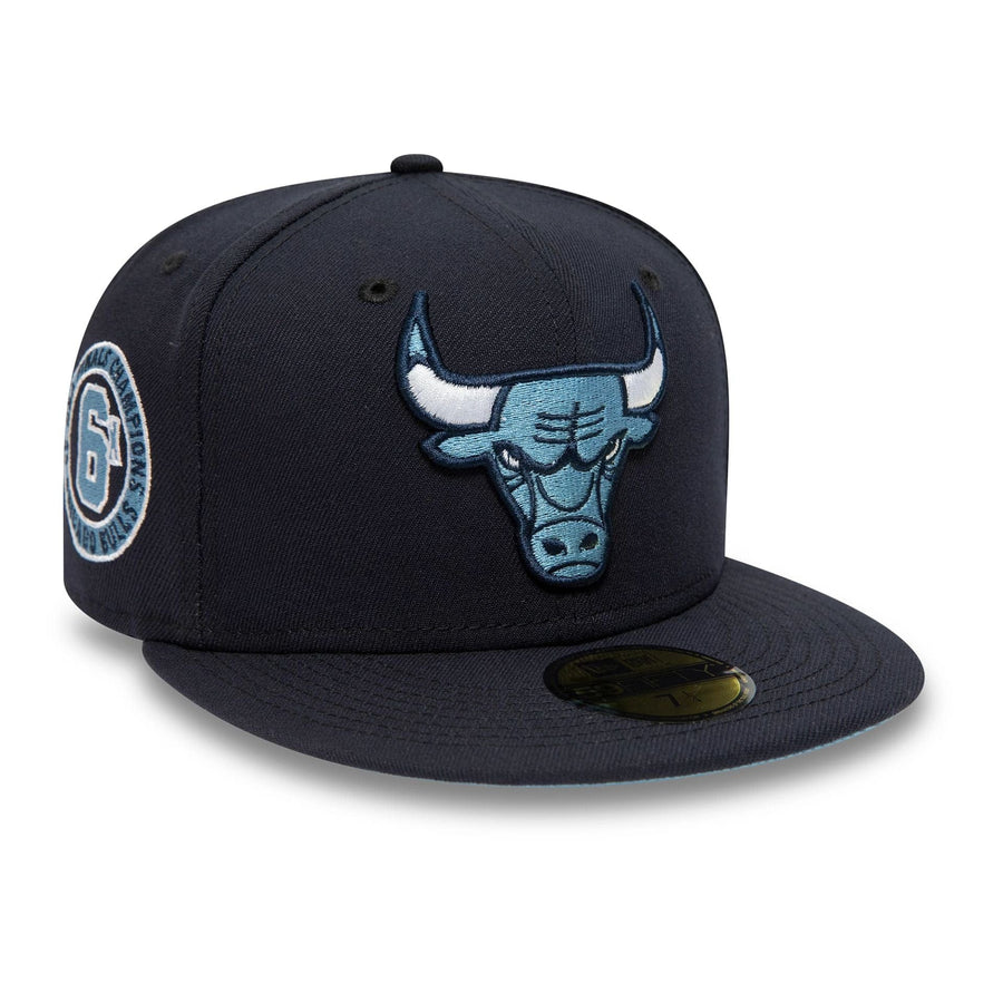 This is a Chicago Bulls NBA Side Patch Navy 59FIFTY Fitted Cap 1