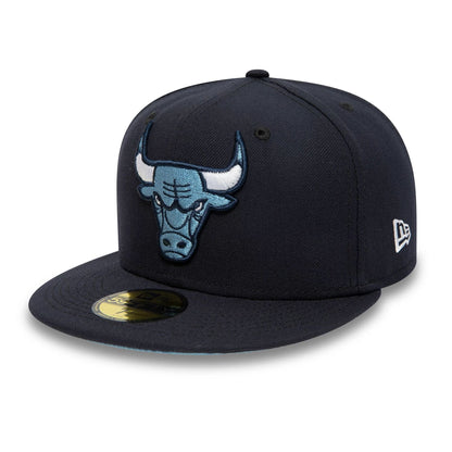This is a Chicago Bulls NBA Side Patch Navy 59FIFTY Fitted Cap 4