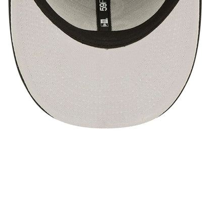 Pictured is this Chicago White Sox Black Low Profile 59FIFTY Fitted Cap 2