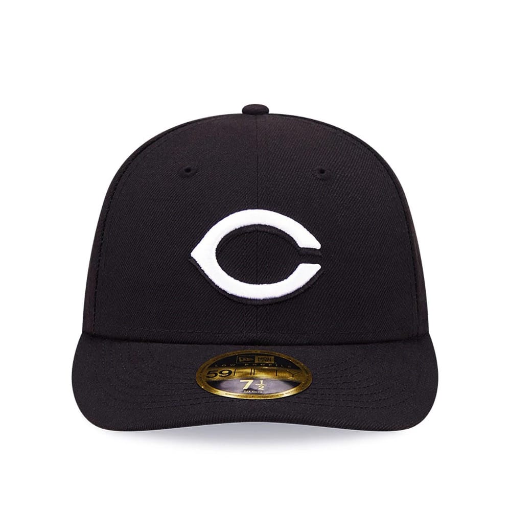 Pictured is this Cincinnati Reds Black Low Profile 59FIFTY Fitted Cap 3