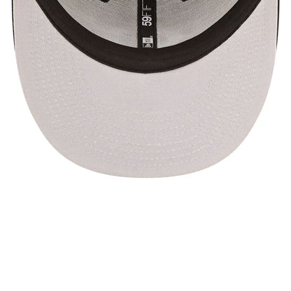 Pictured is this Cincinnati Reds Black Low Profile 59FIFTY Fitted Cap 2