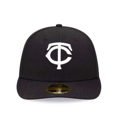 Pictured is this Minnesota Twins Black Low Profile 59FIFTY Fitted Cap 3