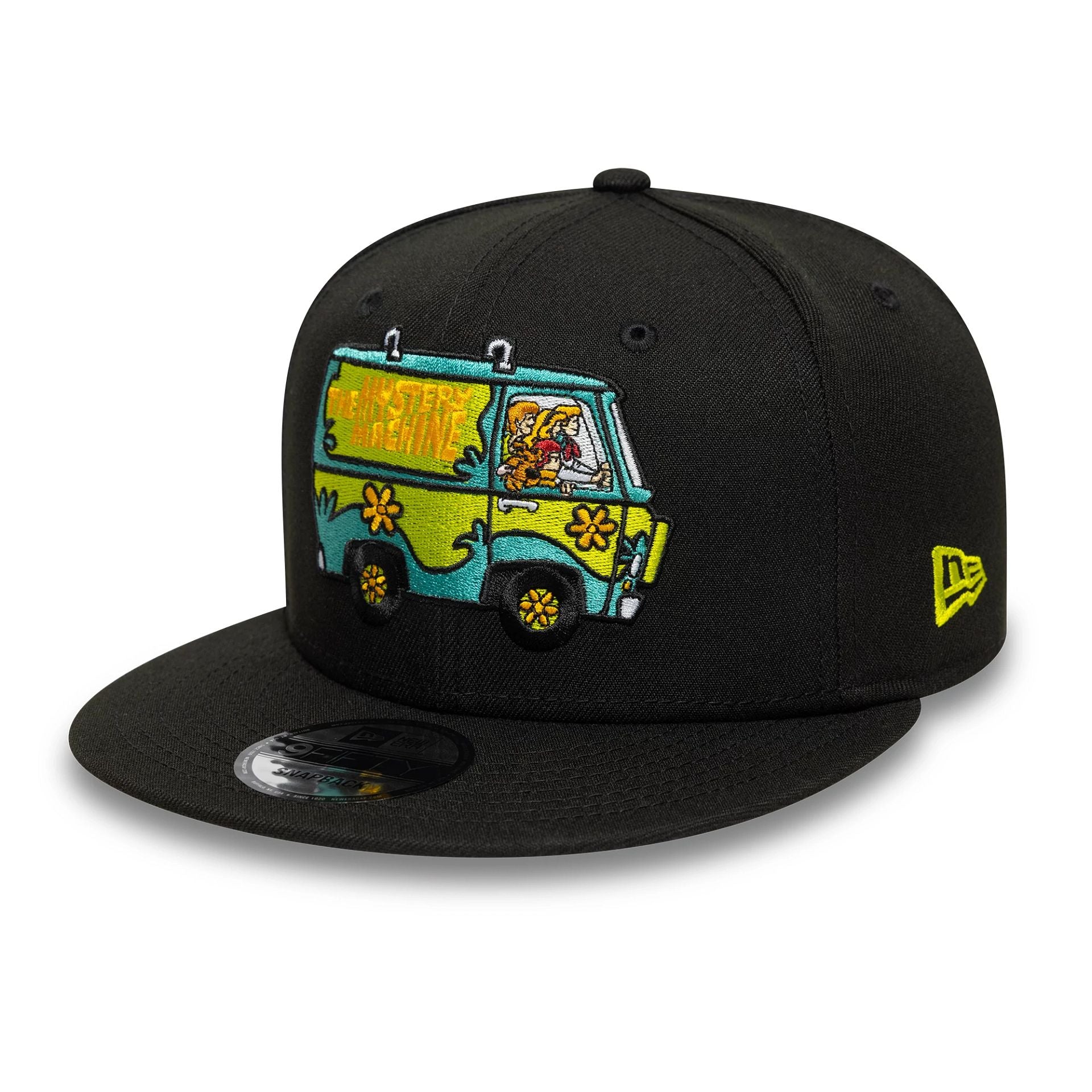 This is a Scooby Doo Warner Brothers Black 9FIFTY Snapback Adjustable Cap 1