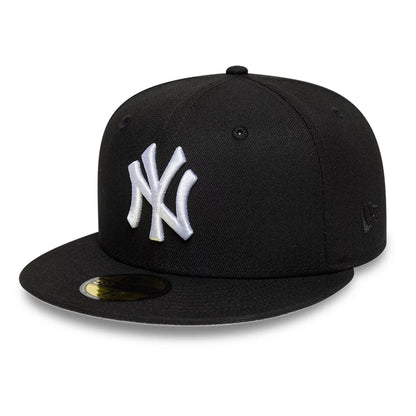 Pictured is this MLB Cooperstown New York Yankees 59FIFTY Fitted cap in black. 3