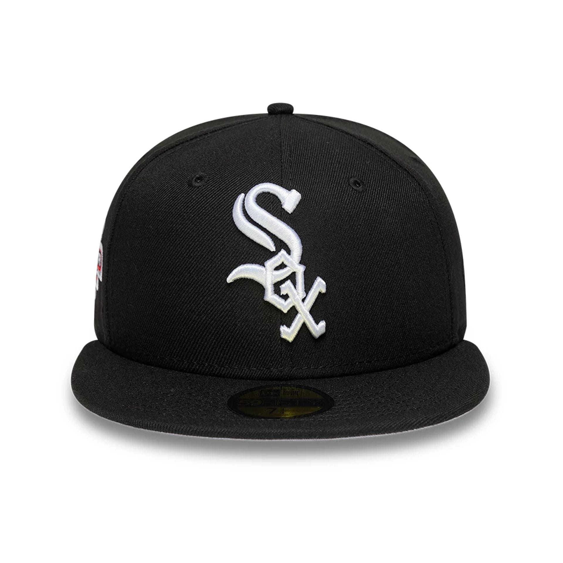 Pictured is this MLB Cooperstown Chicago White Sox 59FIFTY Fitted cap in black. 3