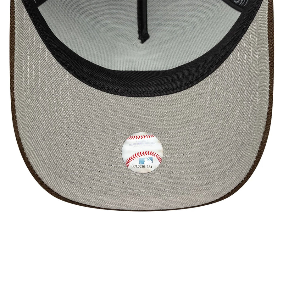 This is a Detroit Tigers MLB Dark Brown 9FORTY A-Frame Adjustable Cap 2