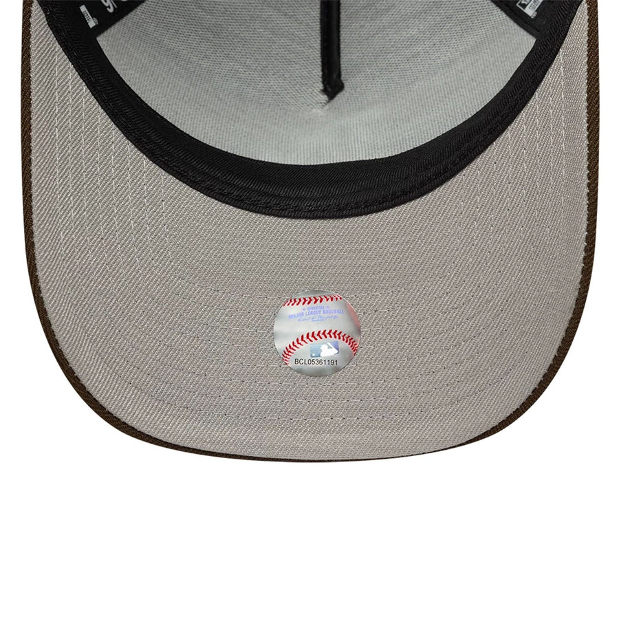 This is a LA Dodgers MLB Dark Brown 9FORTY A-Frame Adjustable Cap 2