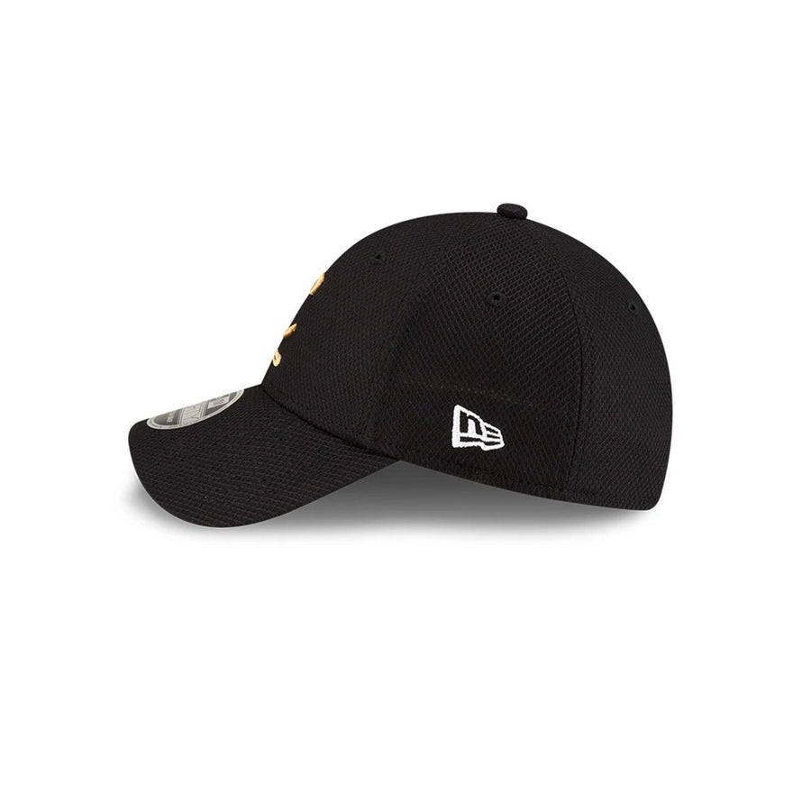 This is a Cleeks LIV Cleeks Black 9FORTY Stretch Snap Adjustable Cap 6