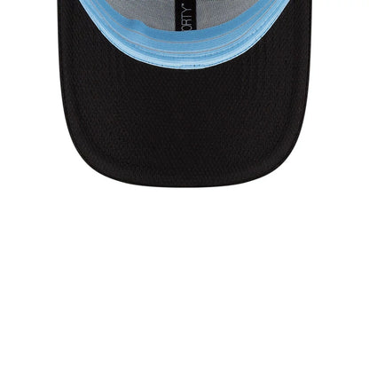 This is a Cleeks LIV Cleeks Black 9FORTY Stretch Snap Adjustable Cap 2