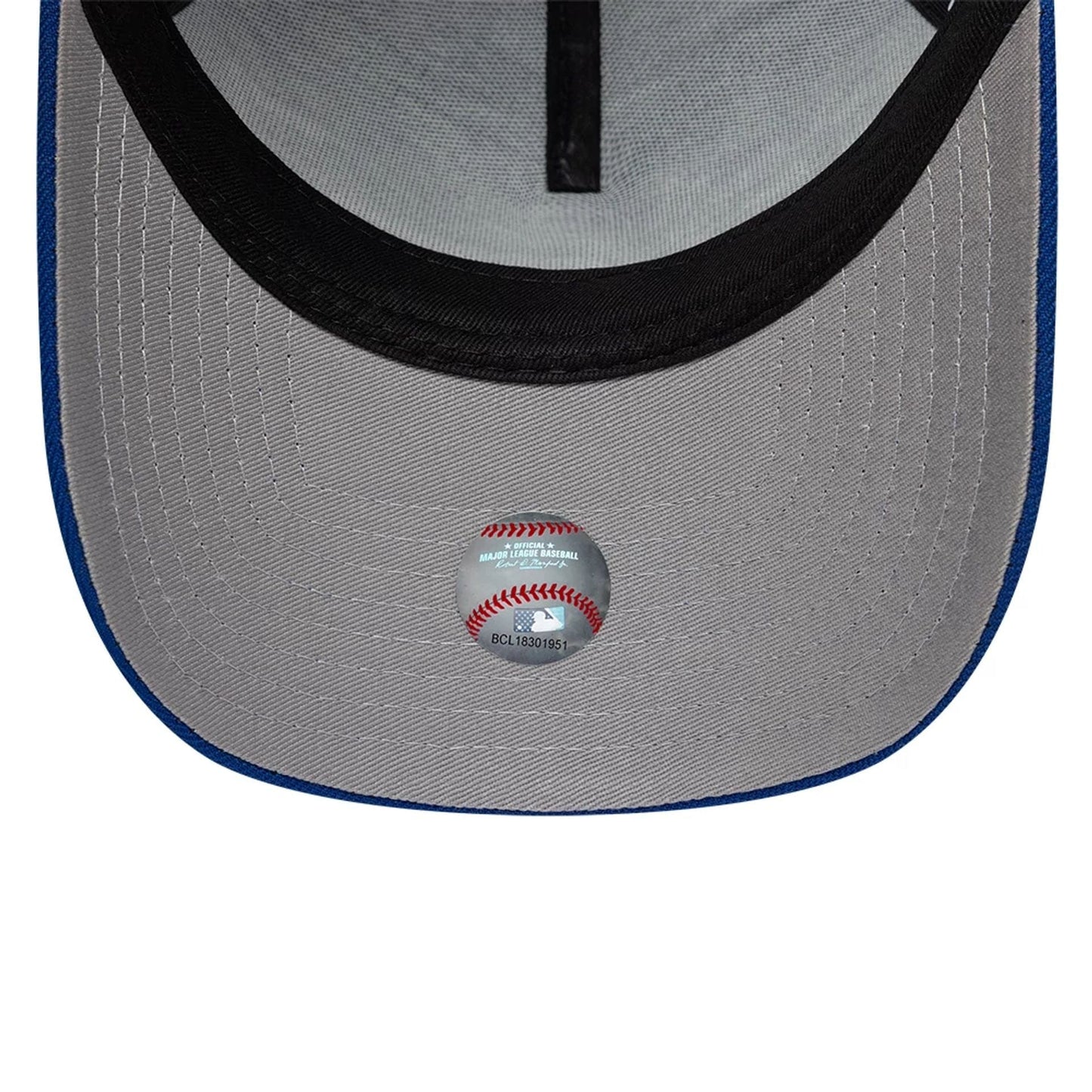 Pictured is this MLB Kanji Japan Flag LA Dodgers 9FORTY A-Frame cap in blue. 2