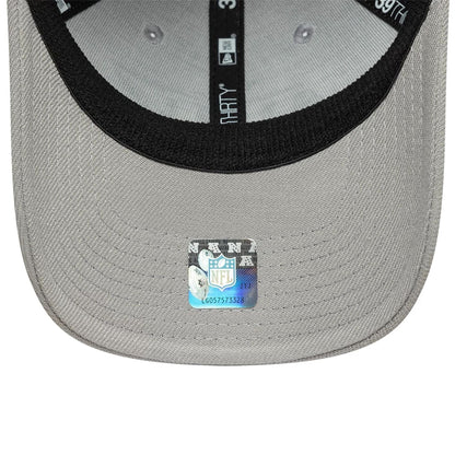 This is a New York Jets NFL Grey 39THIRTY Stretch Fit Cap 7