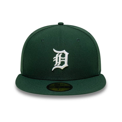Pictured is this MLB Detroit Tigers 59FIFTY Fitted cap in dark green. 3