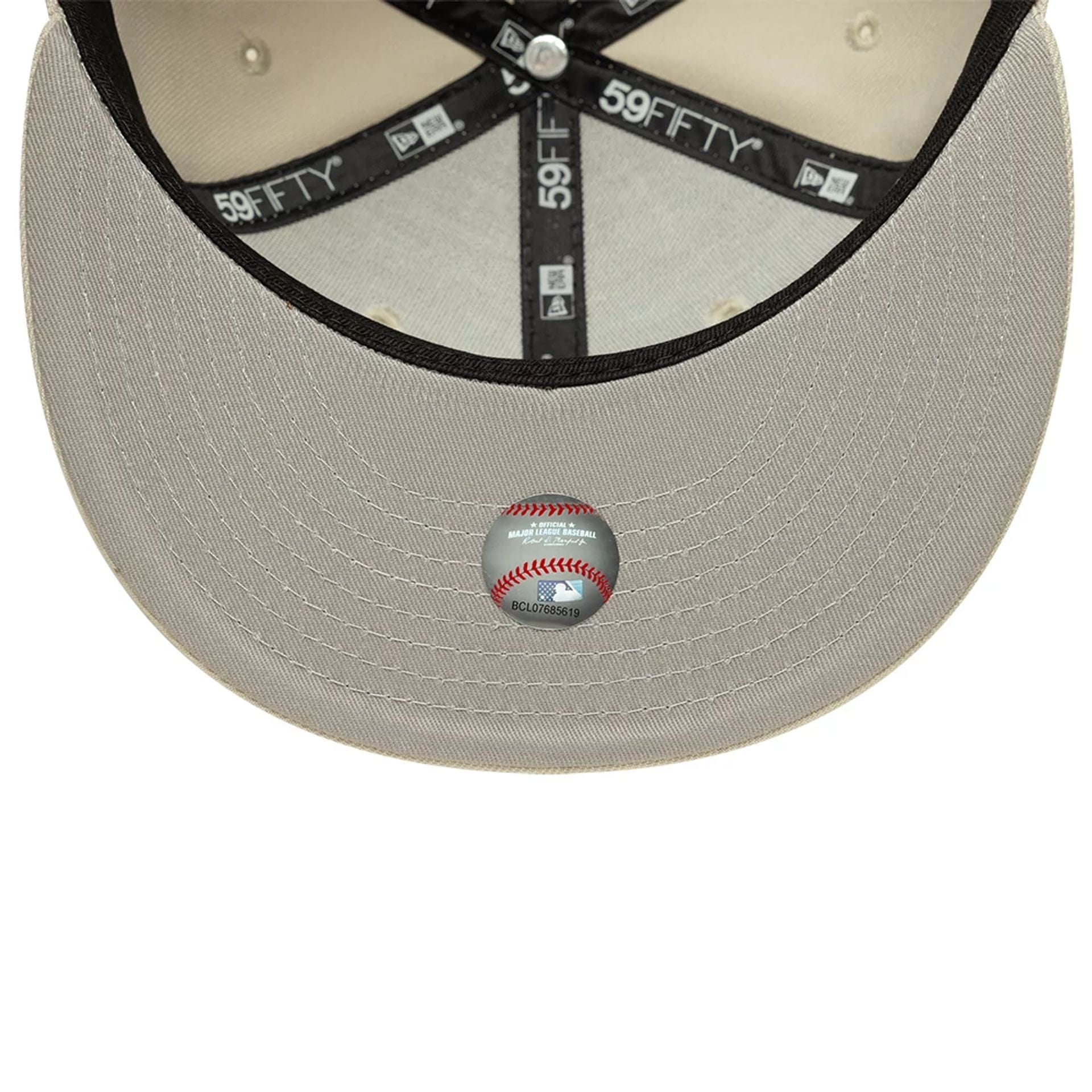 Pictured is this MLB Detroit Tigers 59FIFTY Fitted cap in beige. 2