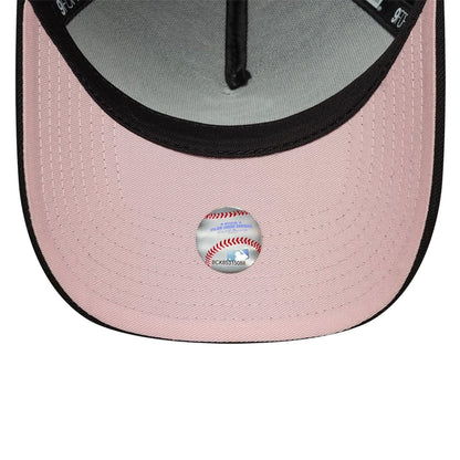 This is a Chicago White Sox MLB Heart Black 9FORTY A-Frame Adjustable Cap 2