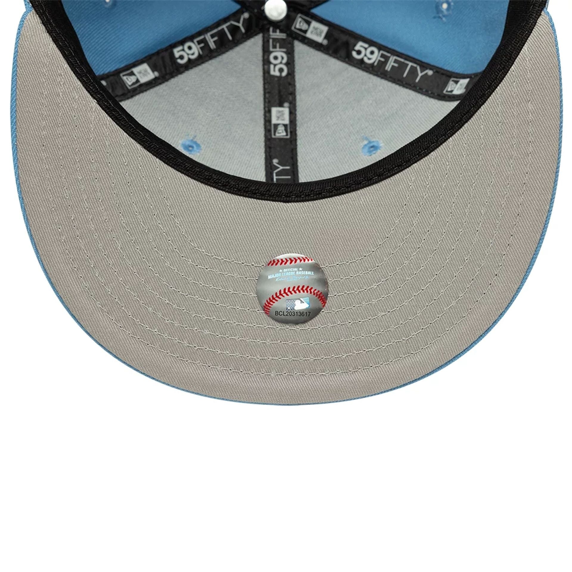 Pictured is this MLB New York Yankees 59FIFTY Fitted cap in pastel blue. 2