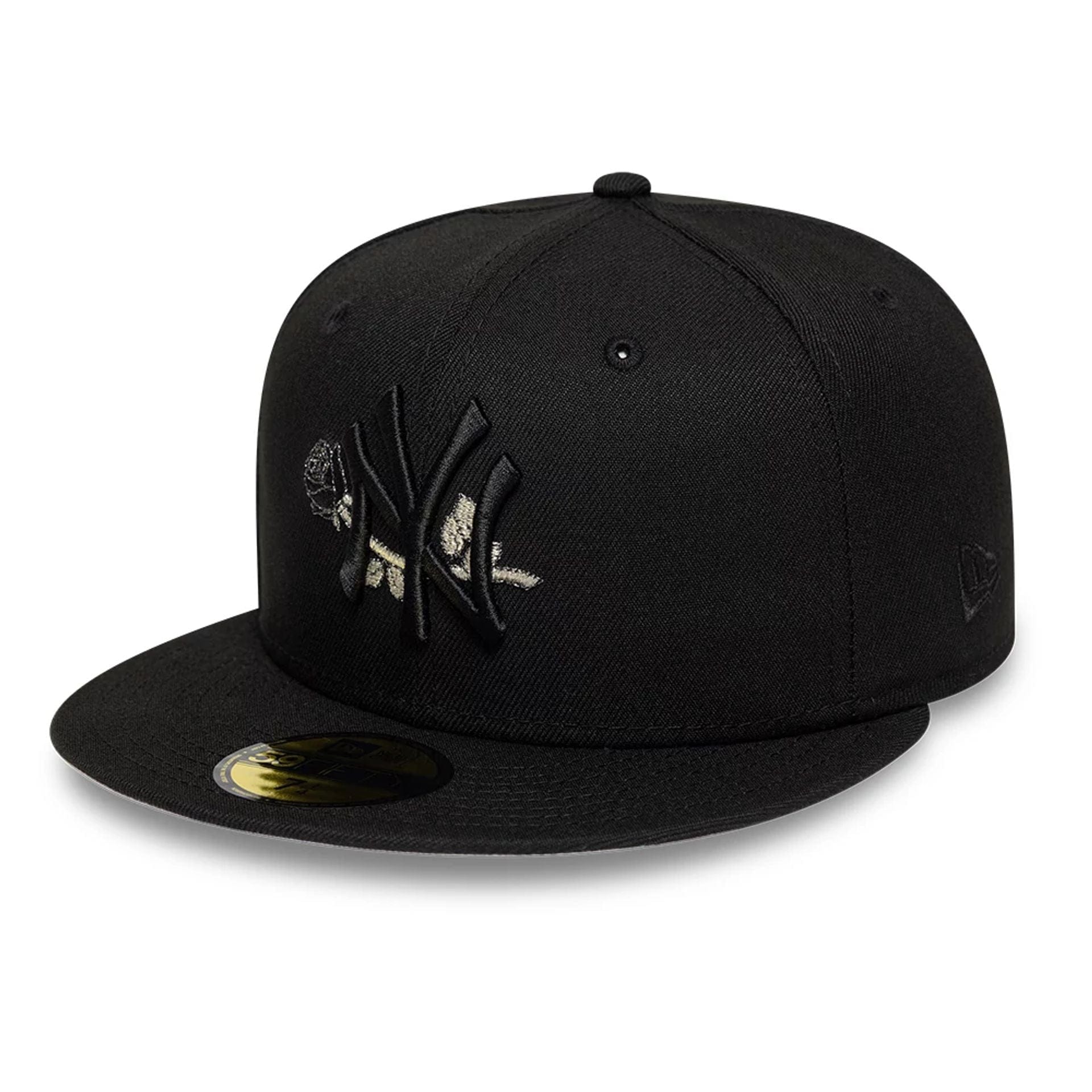 Pictured is this MLB Rose New York Yankees 59FIFTY Fitted cap in black. 4