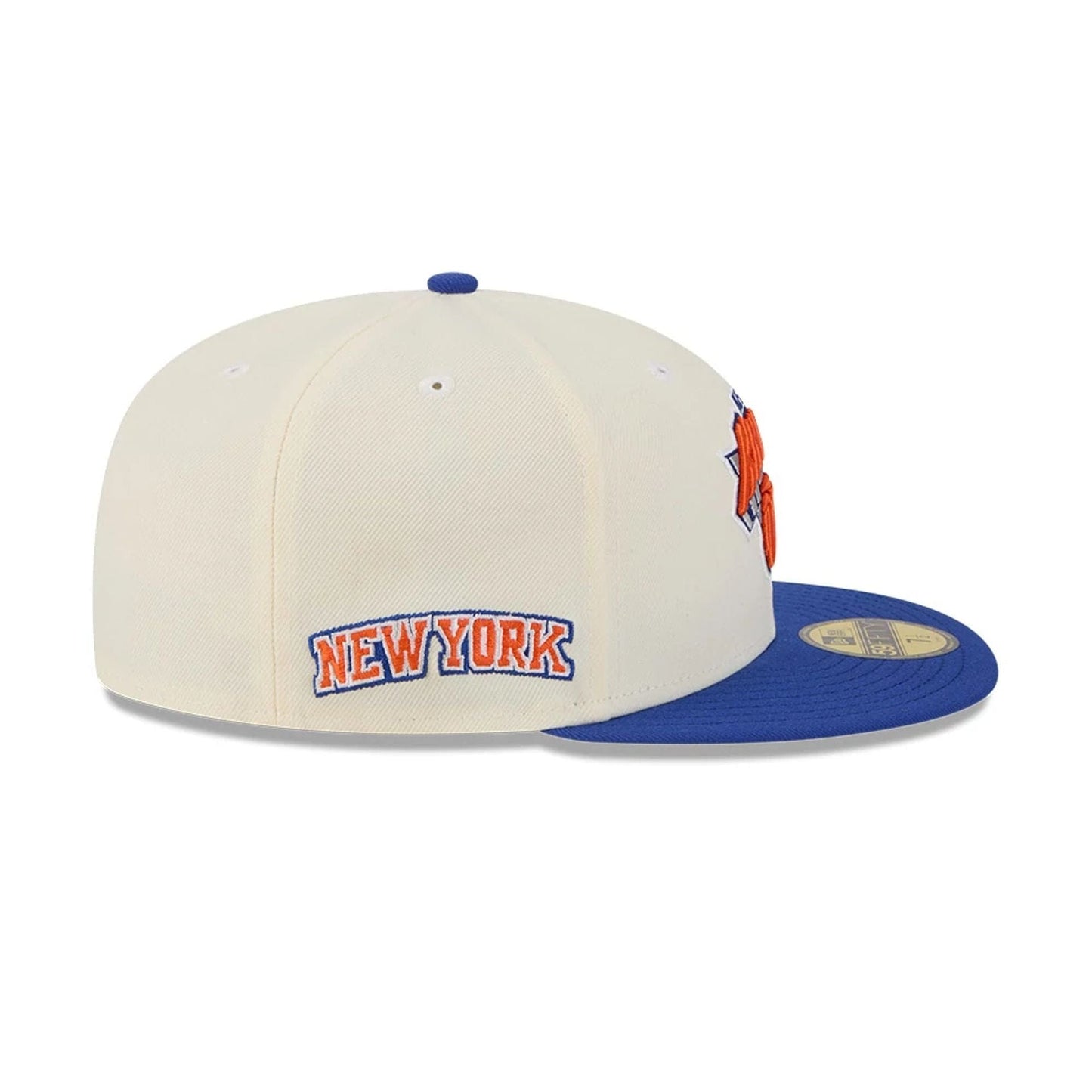 This is a New York Knicks NBA White 59FIFTY Fitted Cap 5