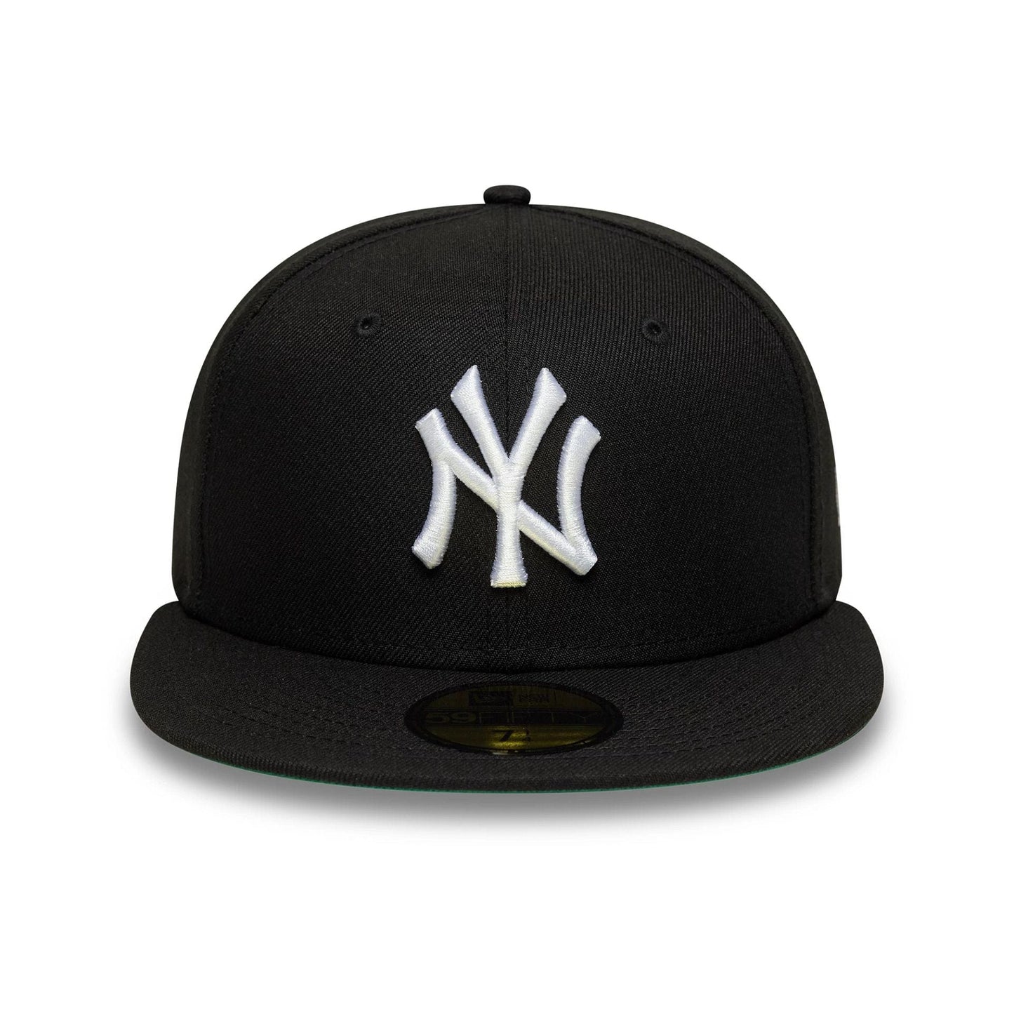 This is a New York Yankees MLB Black 59FIFTY Fitted Cap 3