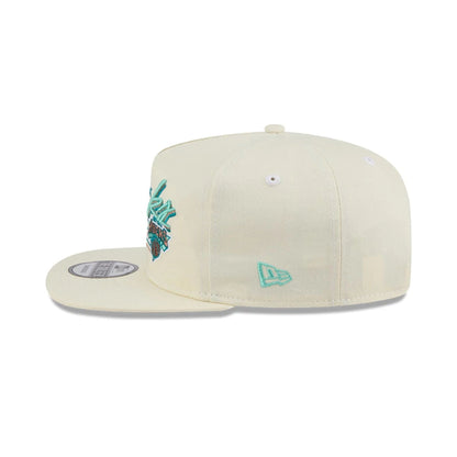 This is a New York Knicks NBA Cream Golfer Adjustable Cap 5