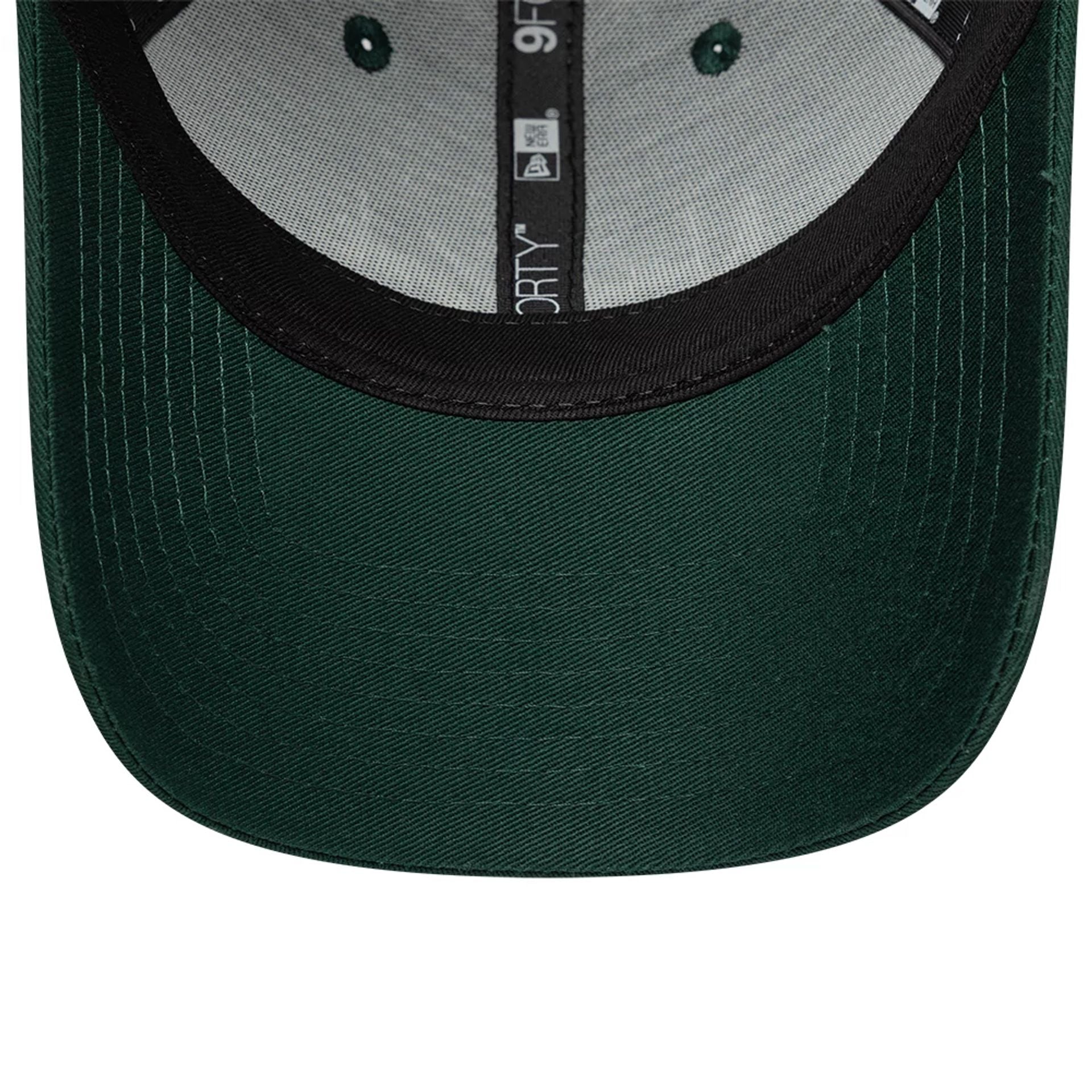 This is a New Era New York Dark Green 9FORTY Adjustable Cap 7