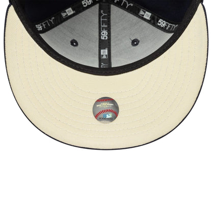 This is a New York Yankees MLB Sugar Skull Navy 59FIFTY Fitted Cap 2