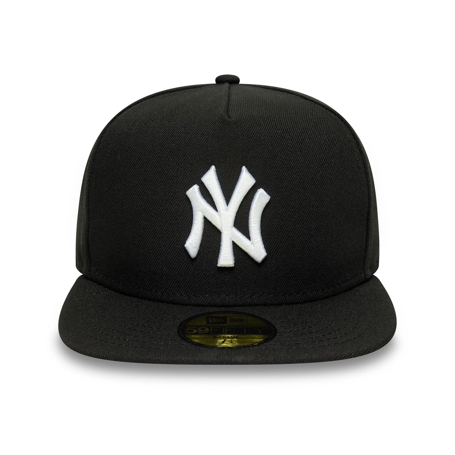 This is a New York Yankees Flat Black 59FIFTY A-Frame Fitted Cap 3