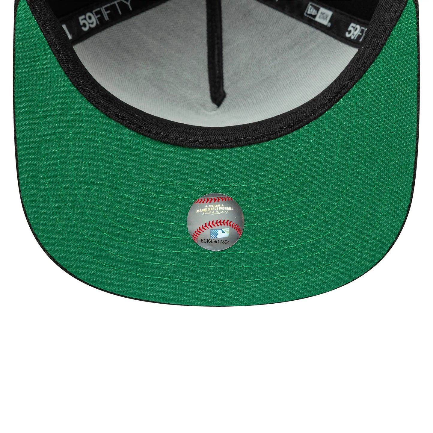 This is a New York Yankees Flat Black 59FIFTY A-Frame Fitted Cap 2
