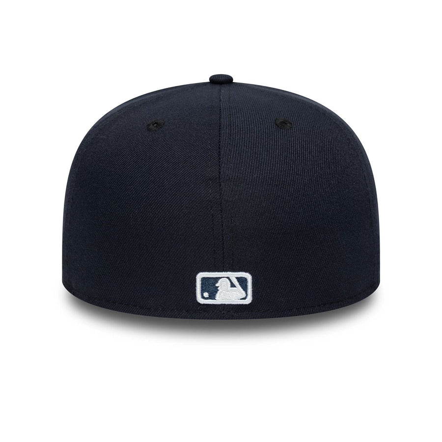 This is a New York Yankees Flat Navy 59FIFTY A-Frame Fitted Cap 7