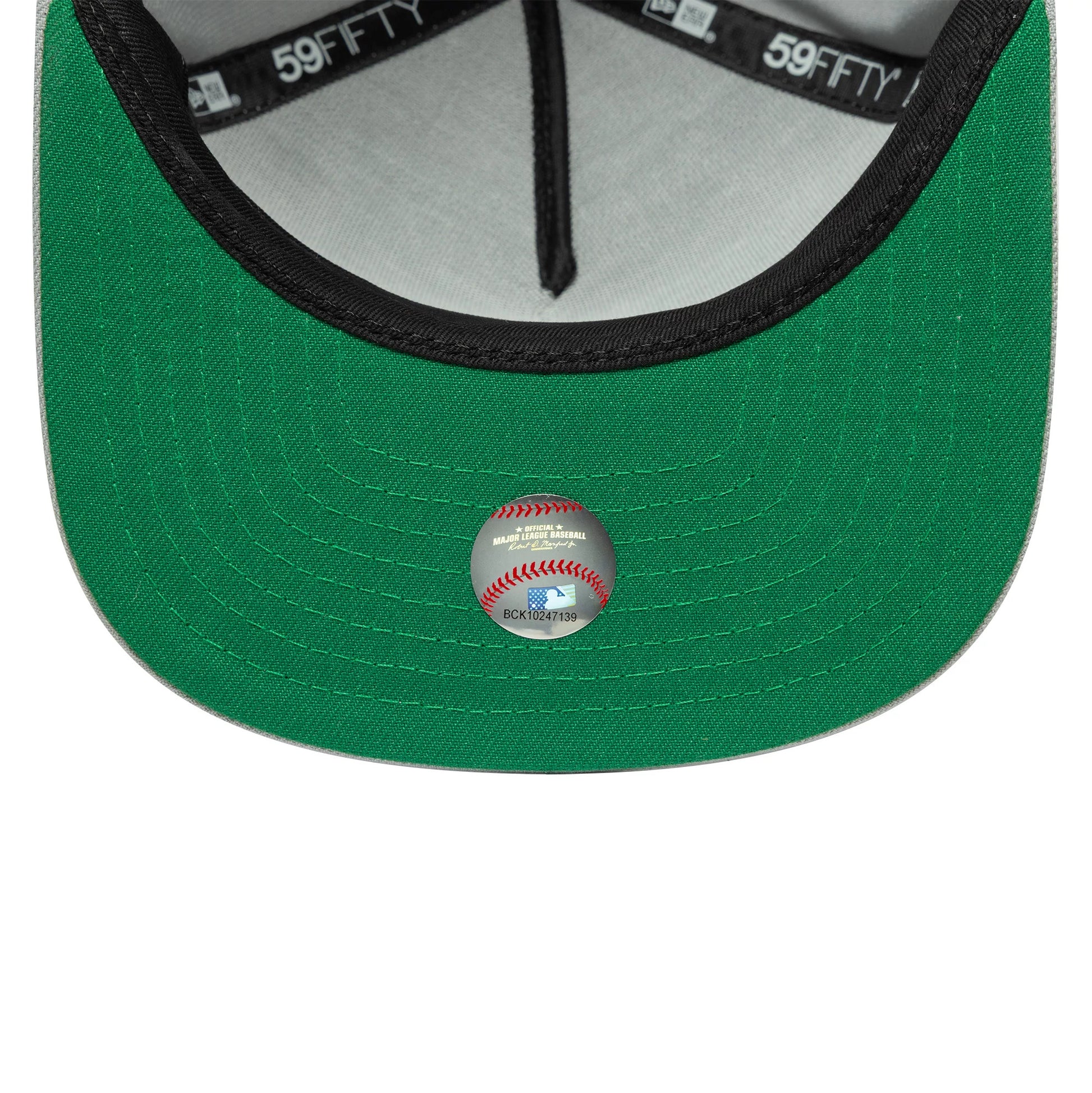 This is a LA Dodgers Flat Grey 59FIFTY A-Frame Fitted Cap 2