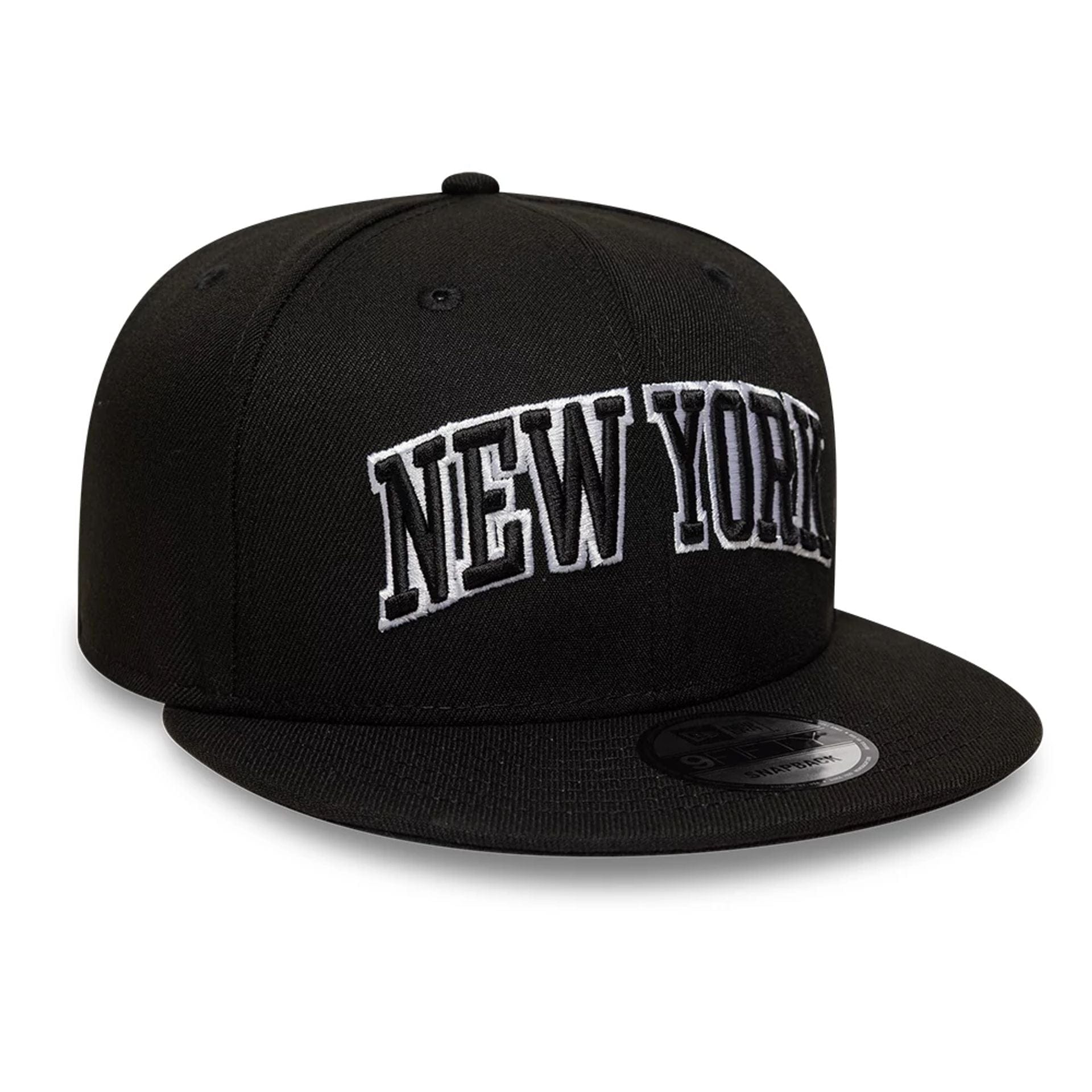 This is a New Era New York Black 9FIFTY Snapback Adjustable Cap 3