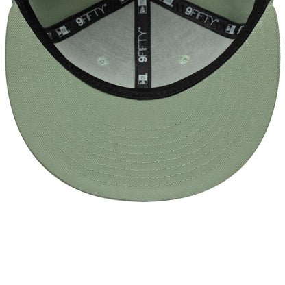 This is a New Era Green 9FIFTY Snapback Adjustable Cap 7
