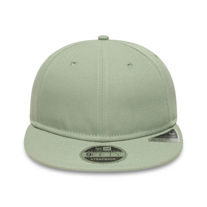This is a New Era Green Retro Crown 9FIFTY Snapback Adjustable Cap 2
