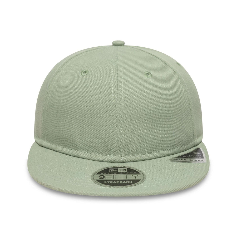 This is a New Era Green Retro Crown 9FIFTY Snapback Adjustable Cap 2