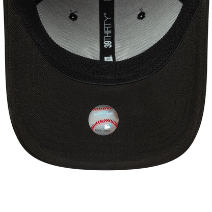 This is a New York Yankees MLB Black 39THIRTY Stretch Fit Cap 7