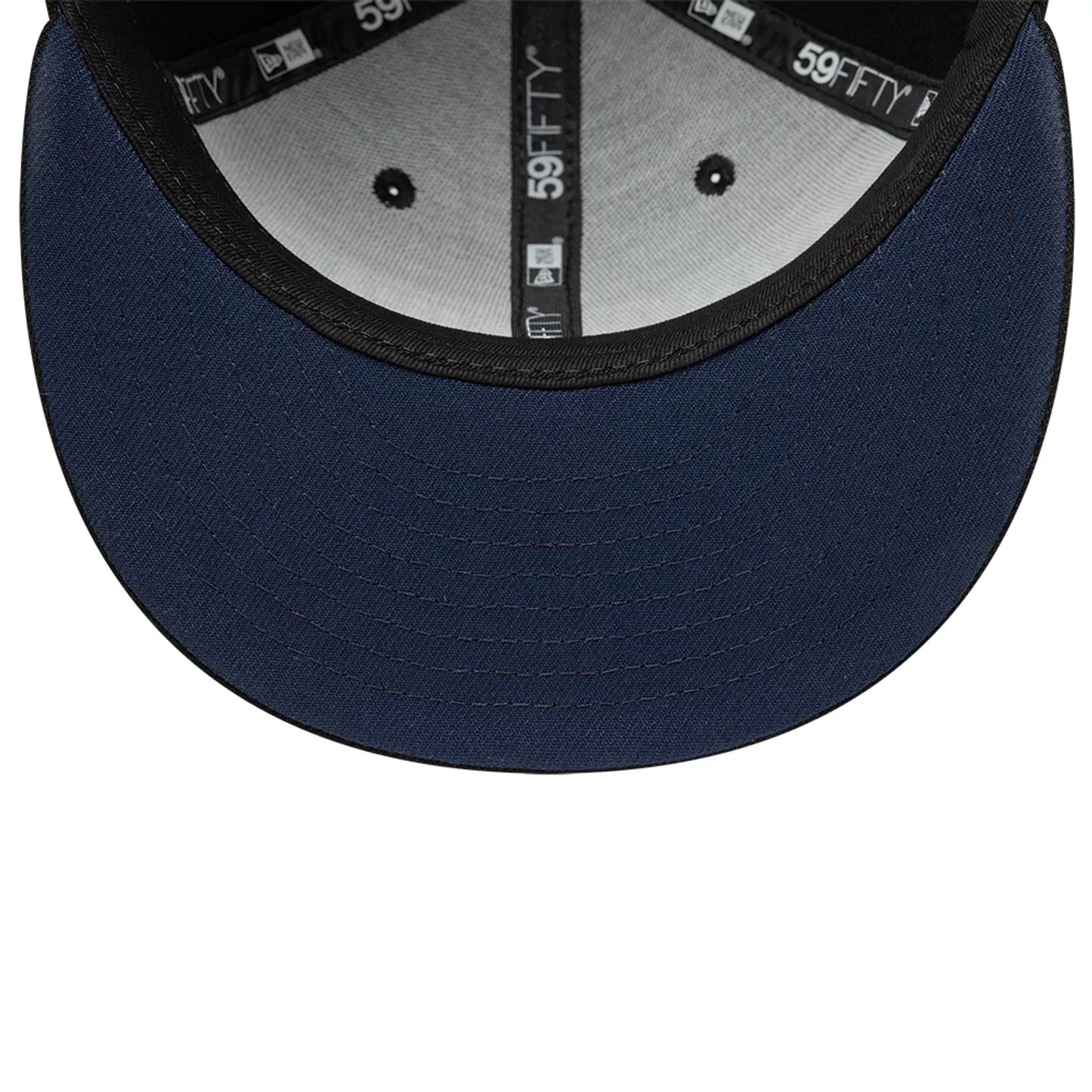 This is a New Era New York Black 59FIFTY Fitted Cap 2