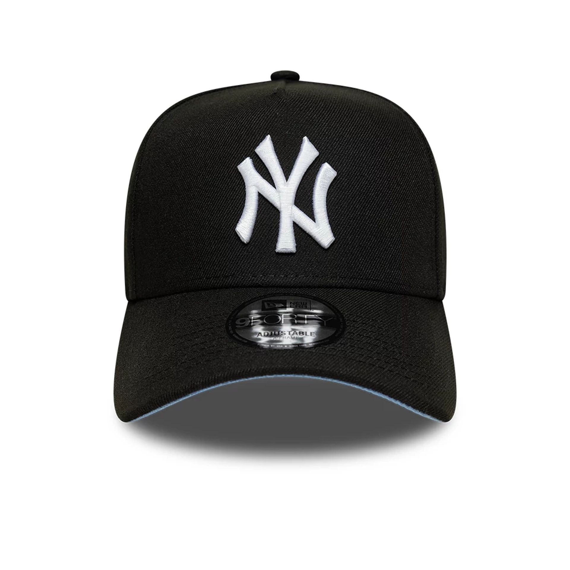 This is a New York Yankees MLB Black 9FORTY A-Frame Adjustable Cap 3